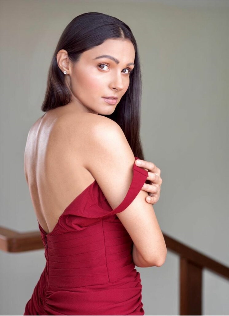 andrea jeremiah New Clicks