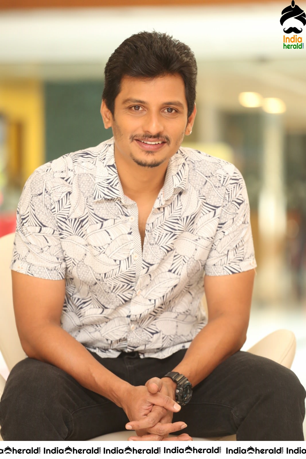 Actor Jiiva Interview Stills for his latest release Seeru movie Set 2