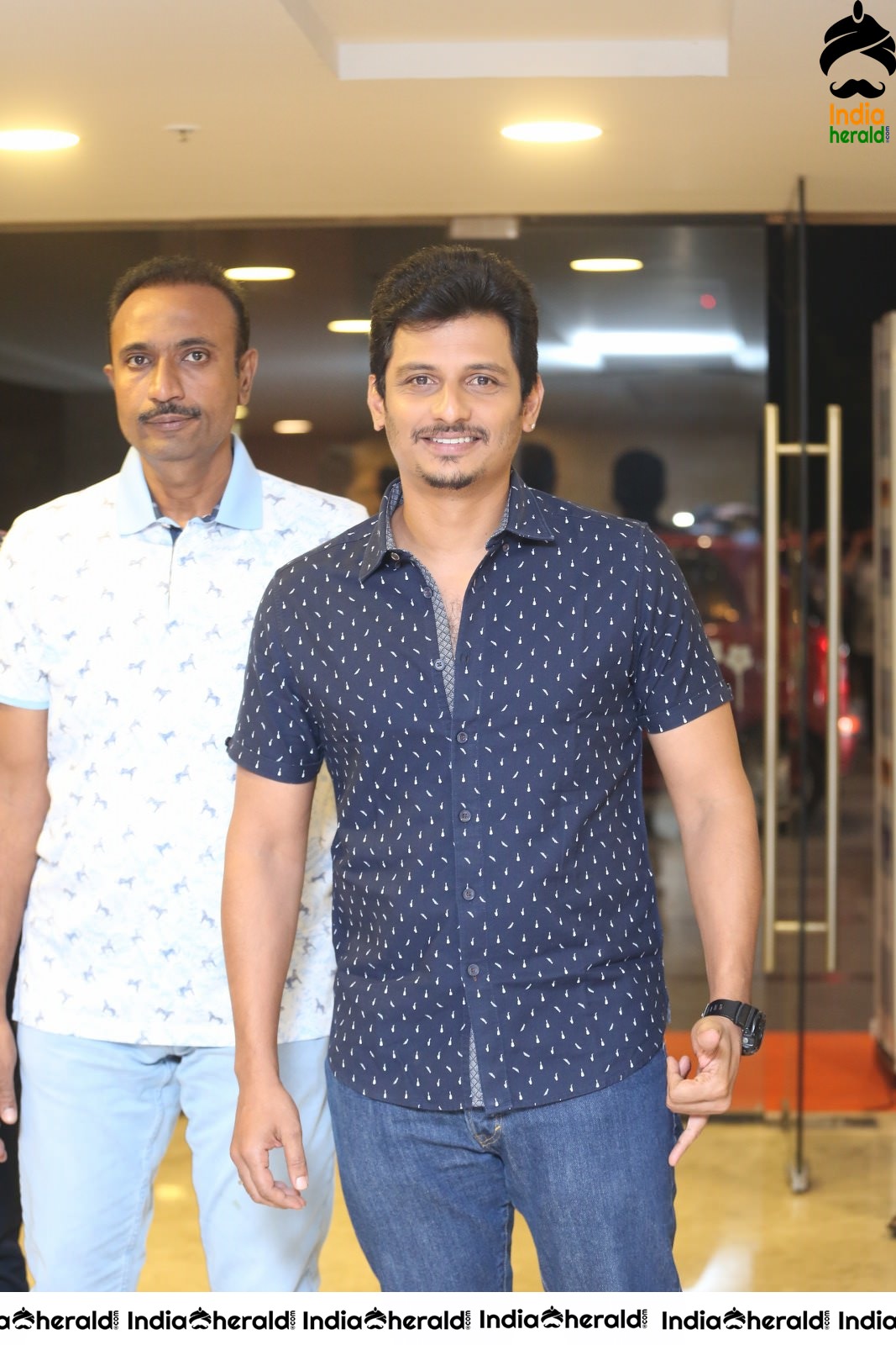 Actor Jiiva Latest Stills from Stalin Andarivaadu movie interview Set 1