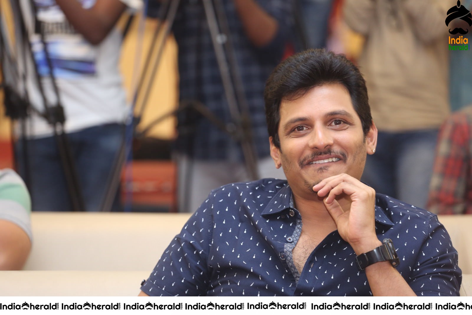 Actor Jiiva Latest Stills from Stalin Andarivaadu movie interview Set 1