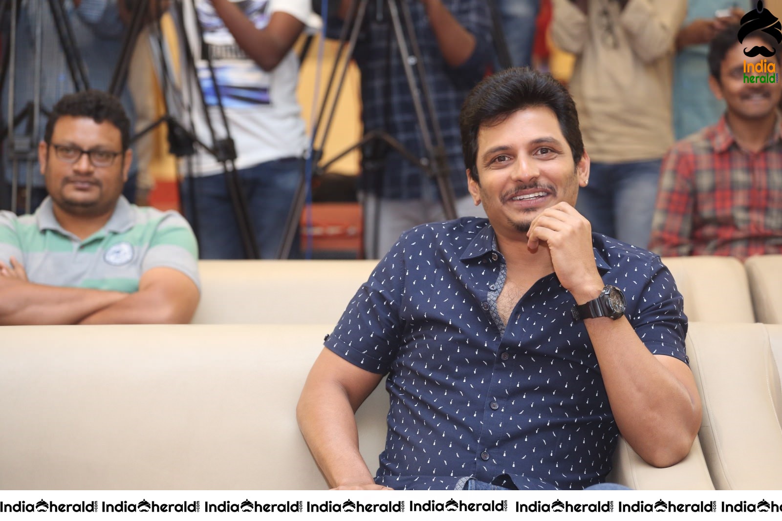 Actor Jiiva Latest Stills from Stalin Andarivaadu movie interview Set 1