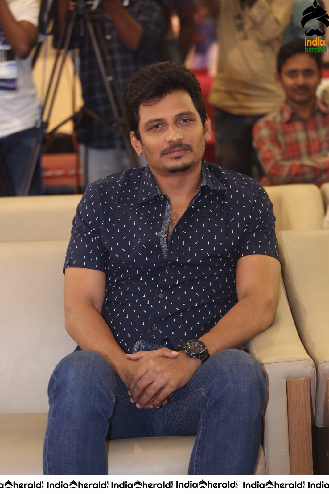 Actor Jiiva Latest Stills from Stalin Andarivaadu movie interview Set 1