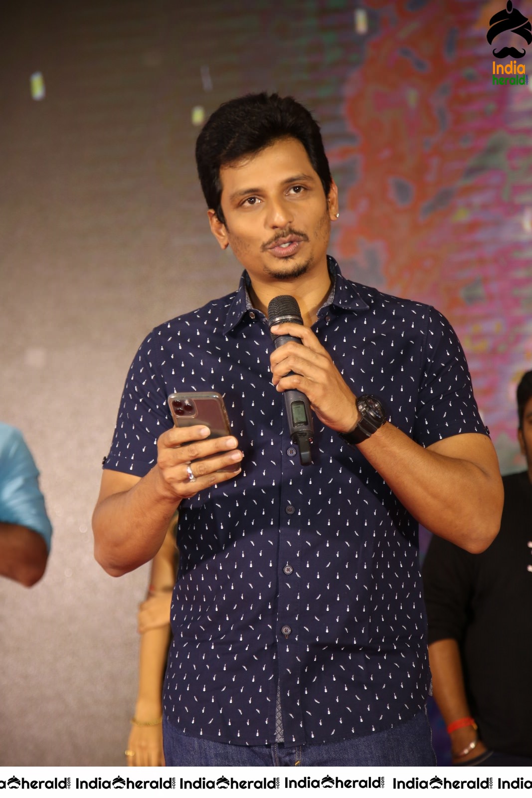 Actor Jiiva Latest Stills from Stalin Andarivaadu movie interview Set 2