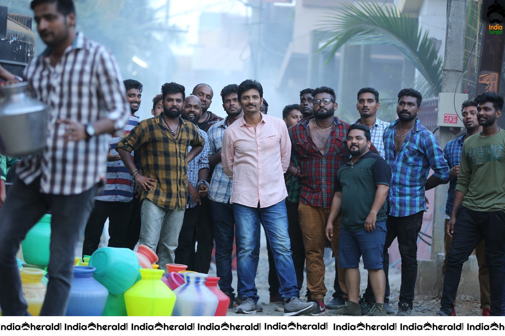 Actor Jiiva Photos from his recent Tamil release Set 2