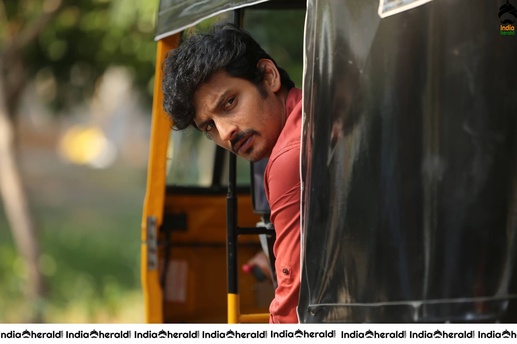 Actor Jiiva Photos from his recent Tamil release Set 2