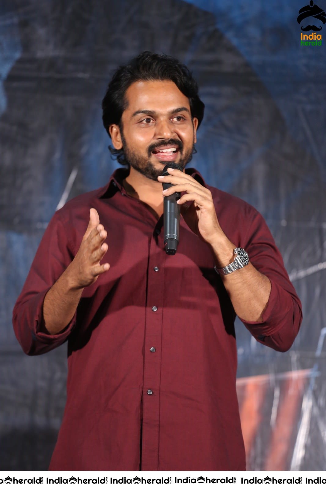 Actor Karthi Latest Stills from Khaidhi Success Meet Set 2