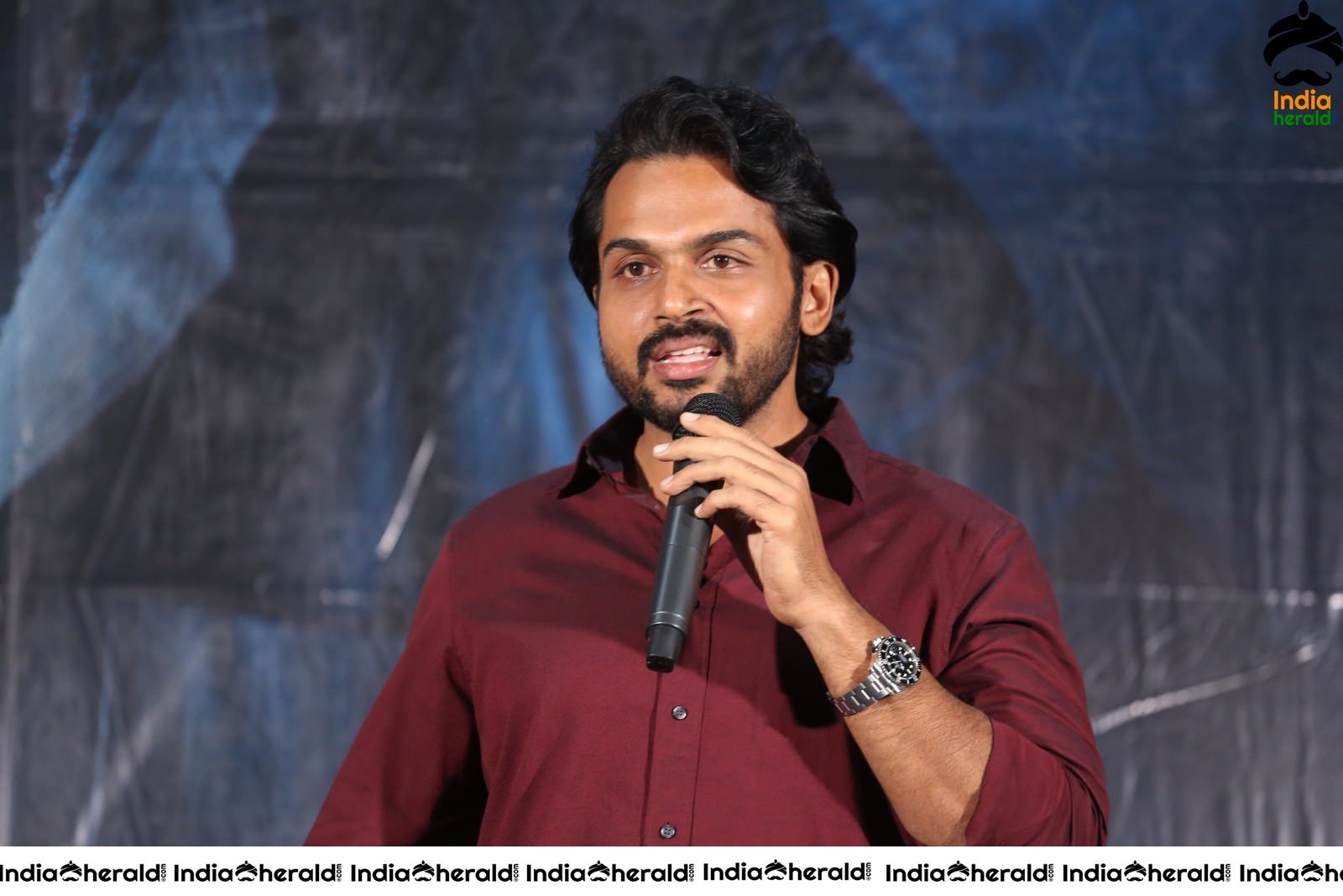 Actor Karthi Latest Stills from Khaidhi Success Meet Set 2