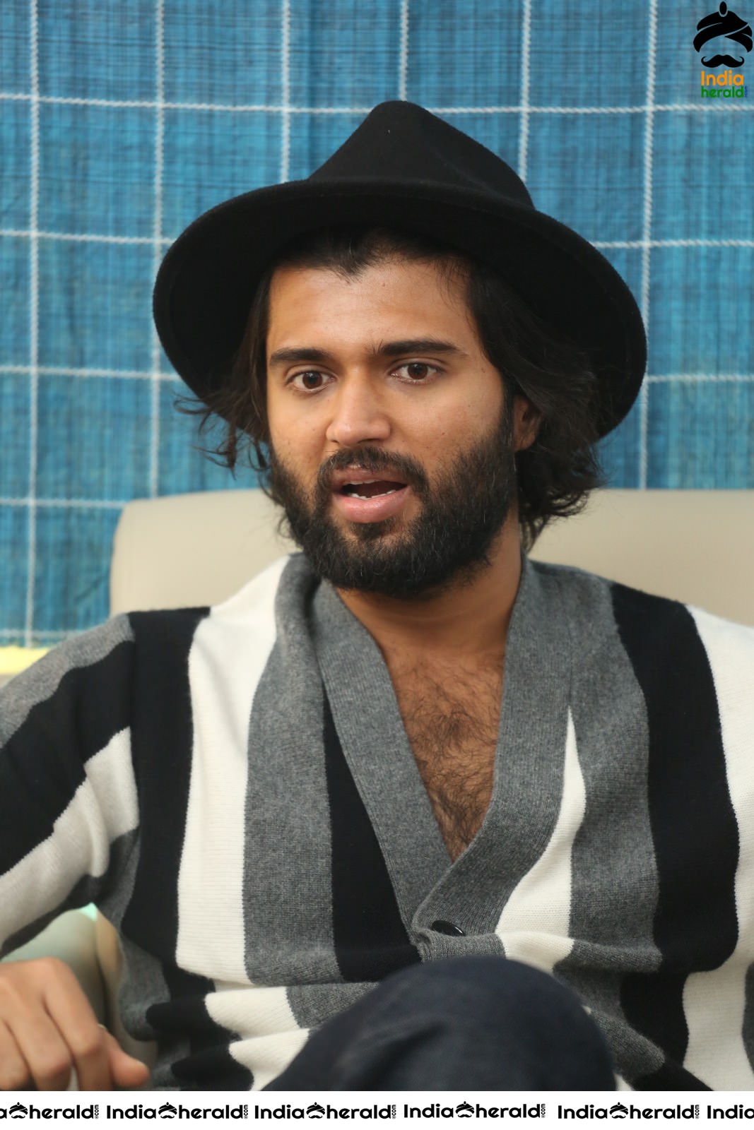 Actor Vijay Devarakonda Interview Post MMC Success Set 2