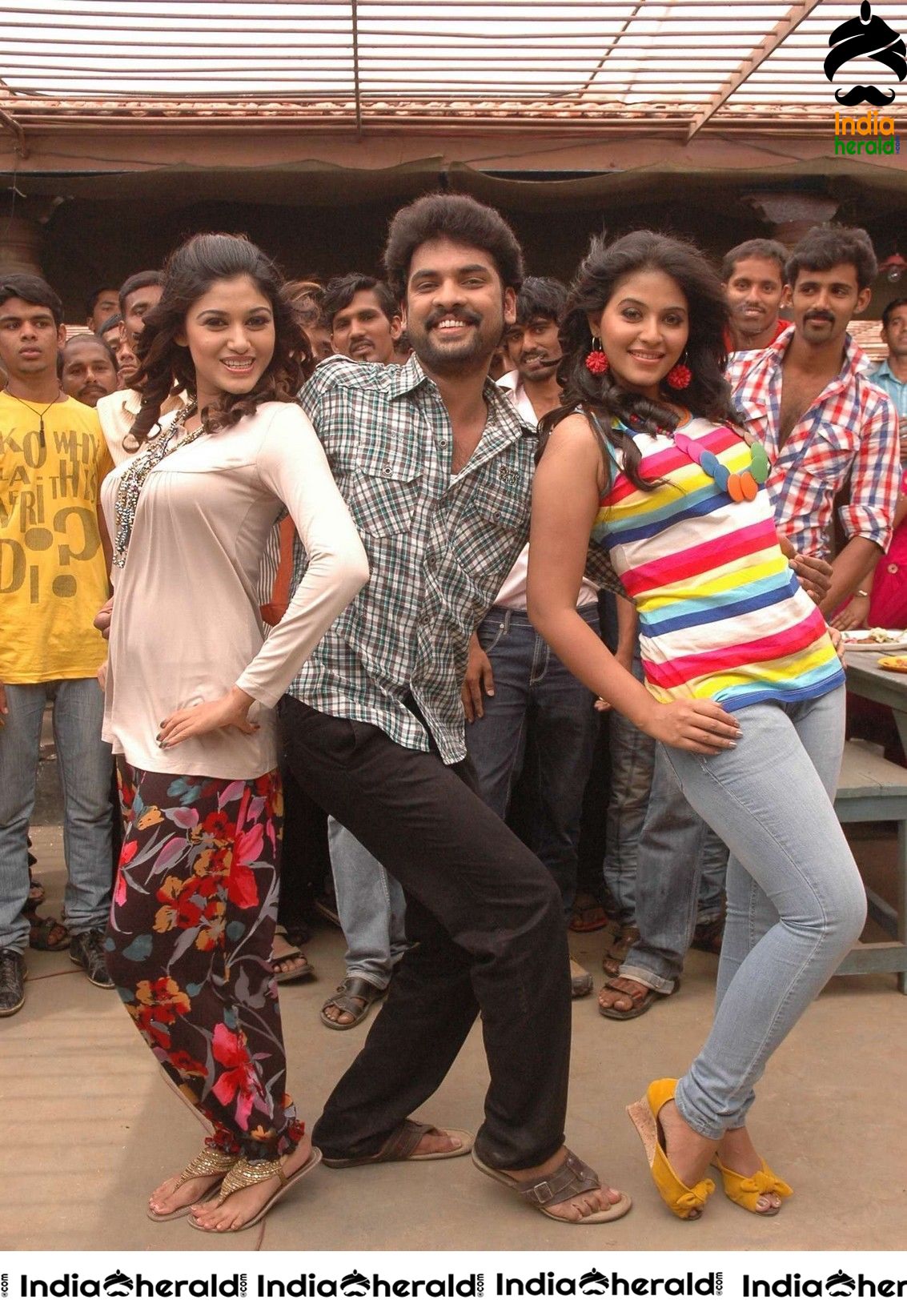 Actor Vimal Unseen Stills with Hot and Sexy Anjali Set 2