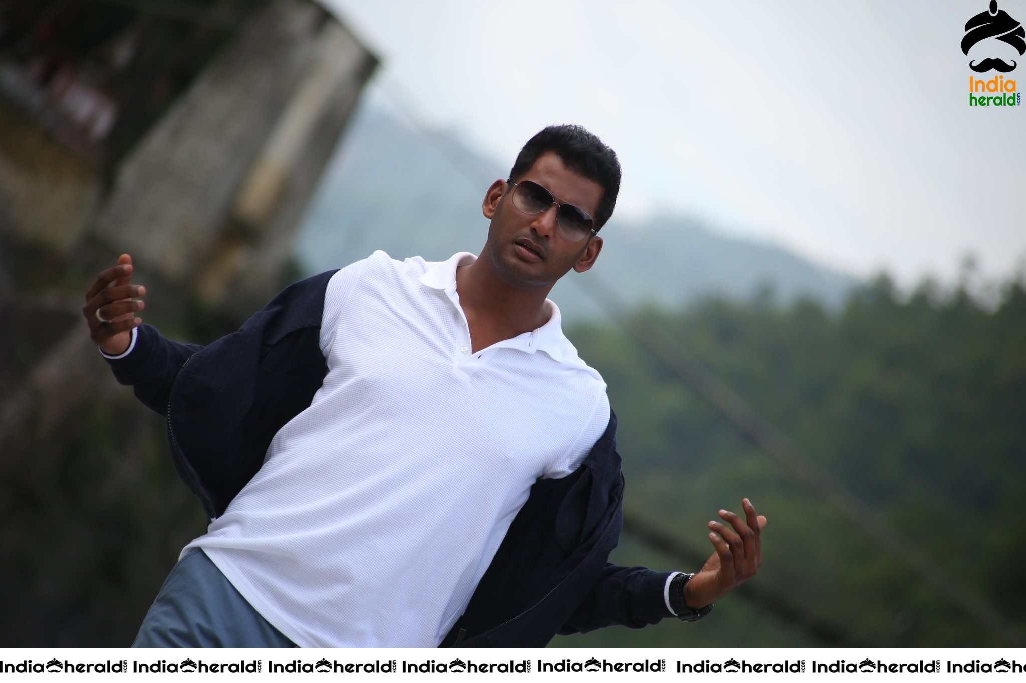 Actor Vishal stills from Action Movie