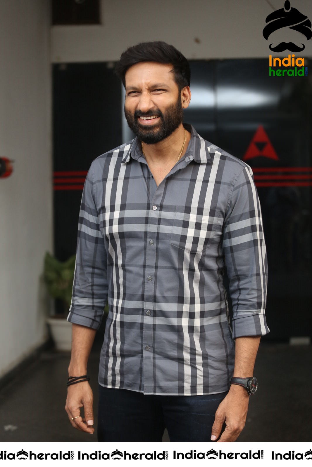 Gopichand Interview Post Chanakya Stills Set 1