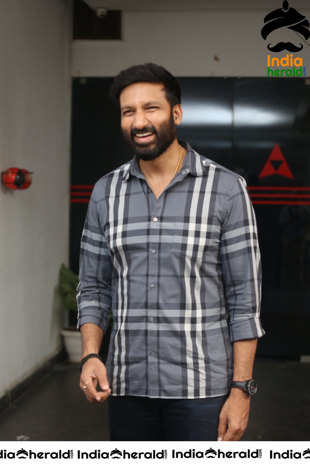 Gopichand Interview Post Chanakya Stills Set 1