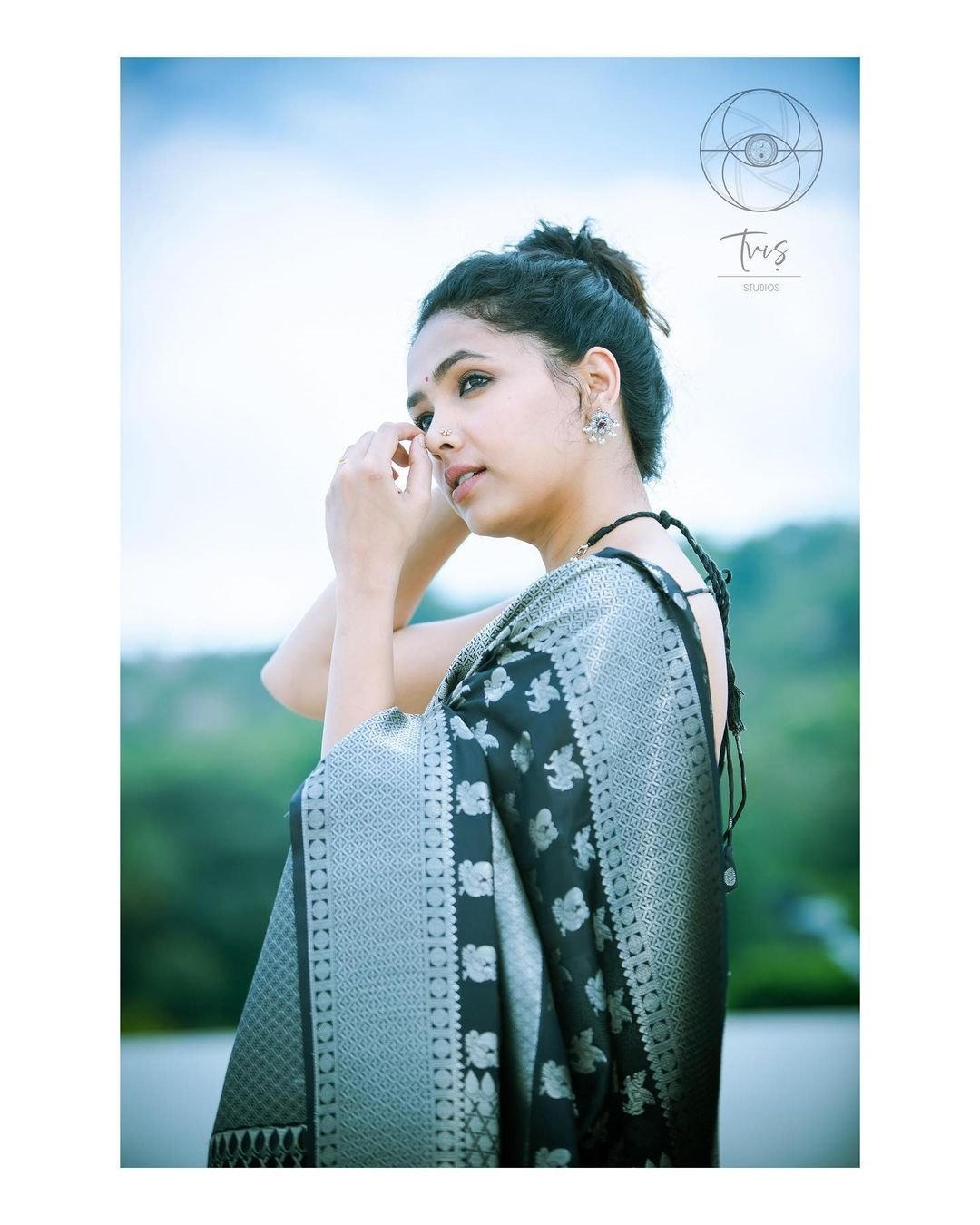 Anupama gowda New Clicks in sarwee