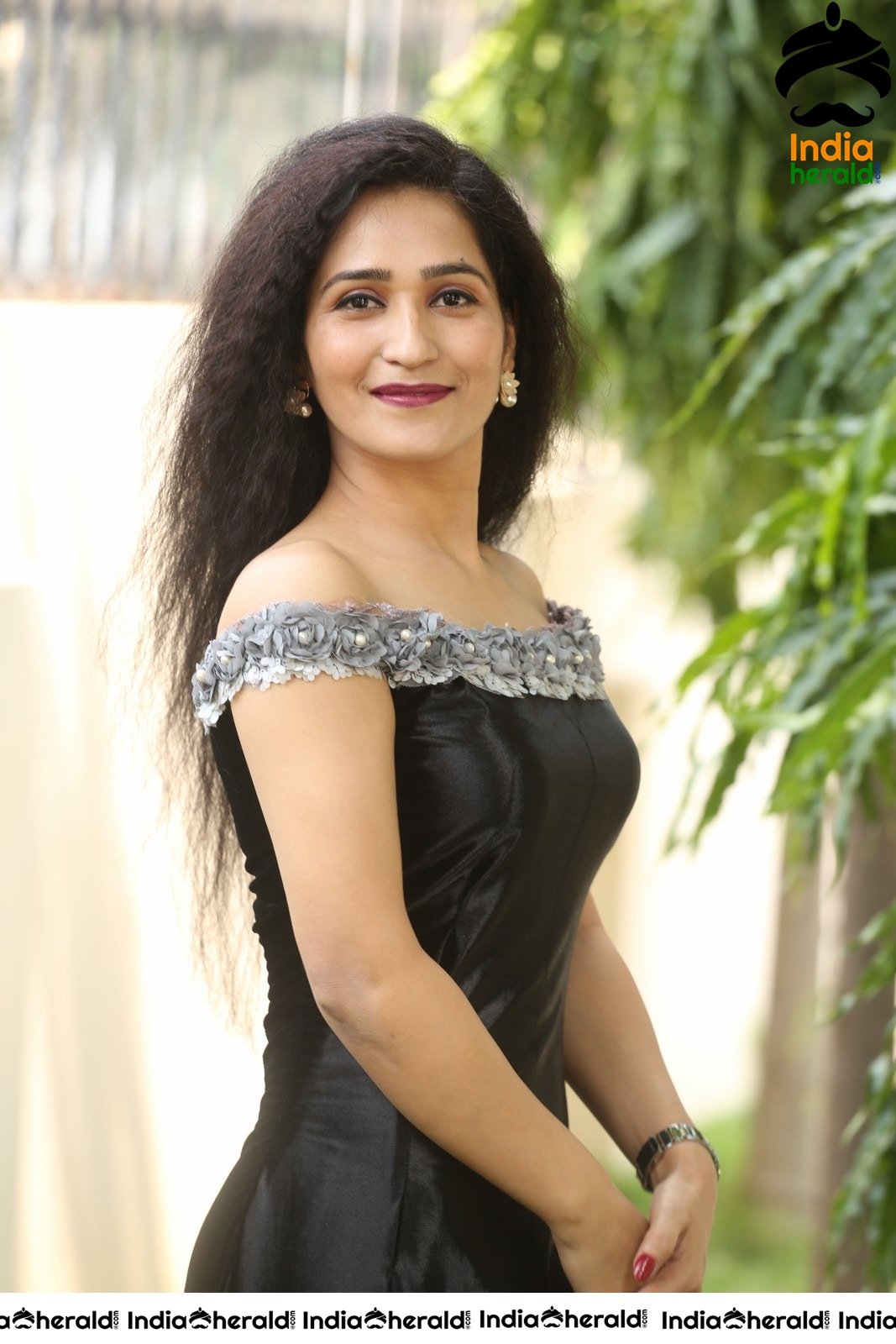 Actress Garima Singh Latest Hot Stills in Black Set 1