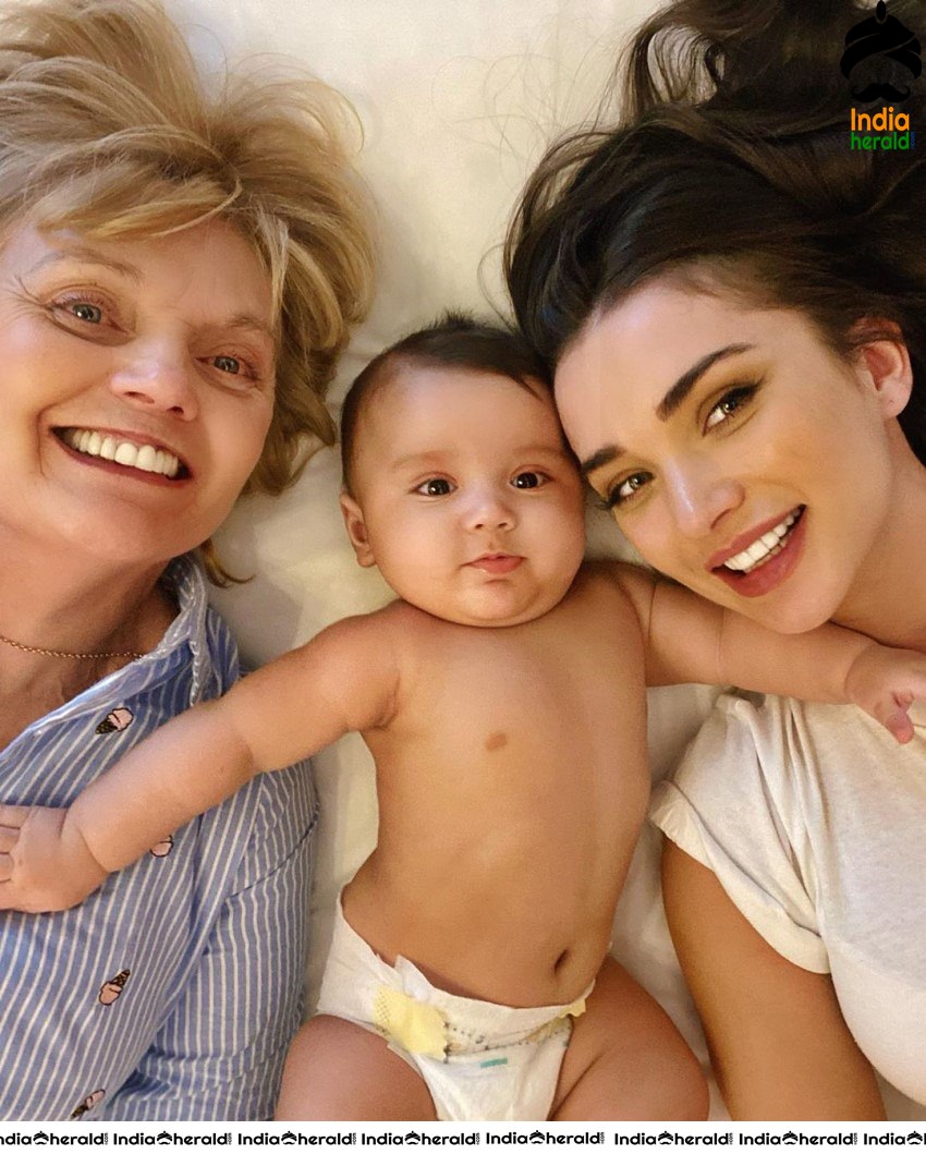 Amy Jackson Latest Photos with her Baby Set 1