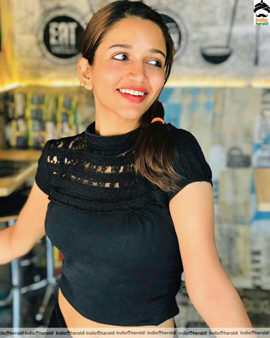 Anaika Soti Shows Her Hot Waist In These Black Dress Stills