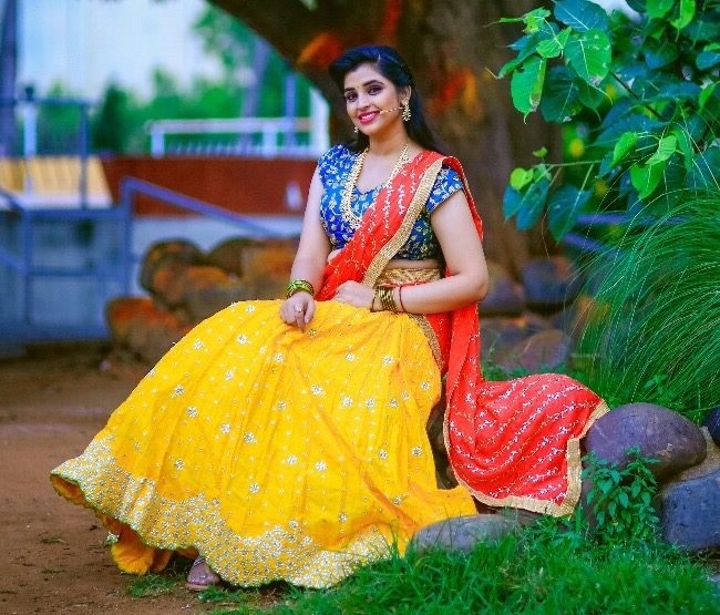 Anchor Syamala Latest Photo Stills