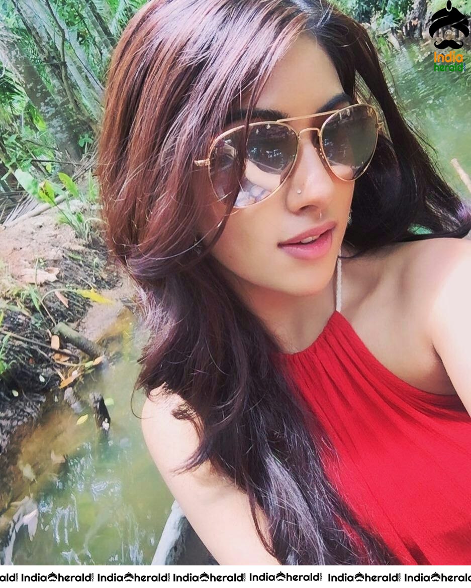 Anu Emmanuel Hot Magnetic Eyes Photos Collection Set 1