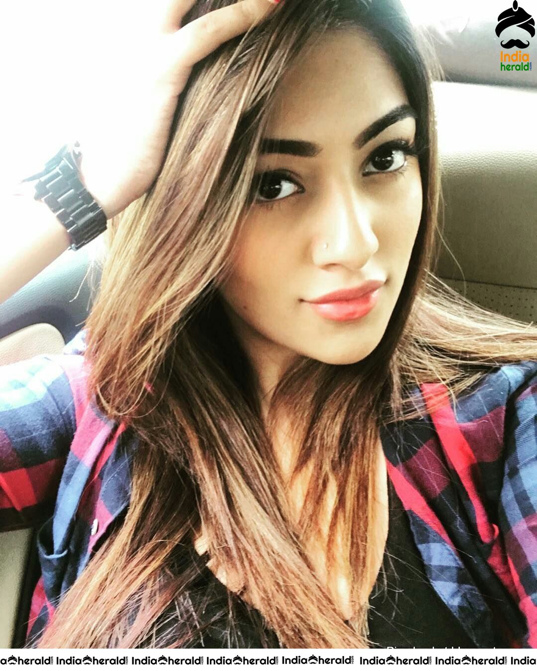 Anu Emmanuel Hot Magnetic Eyes Photos Collection Set 1