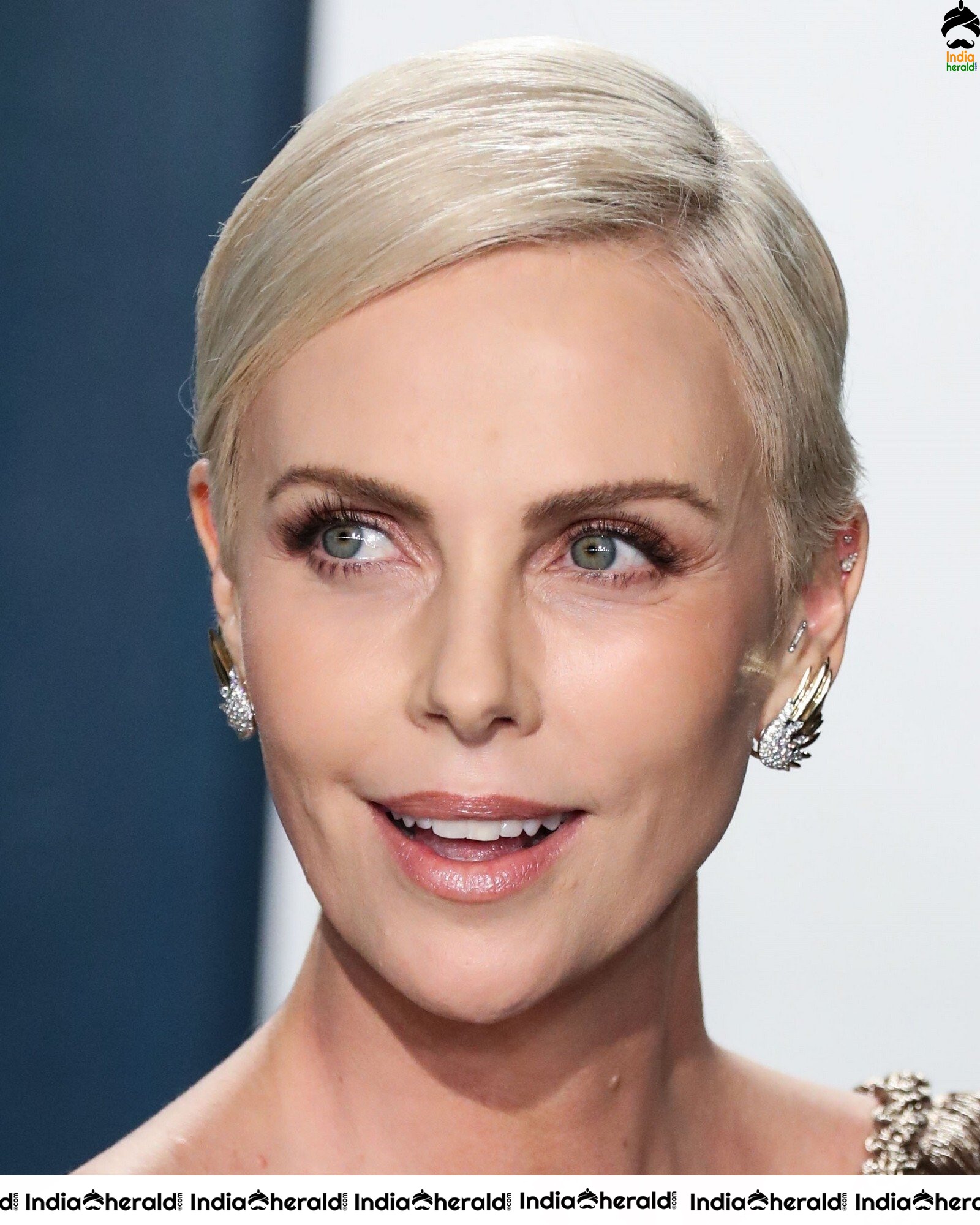 Charlize Theron at Vanity Fair Oscar Party Beverly Hills Set 1