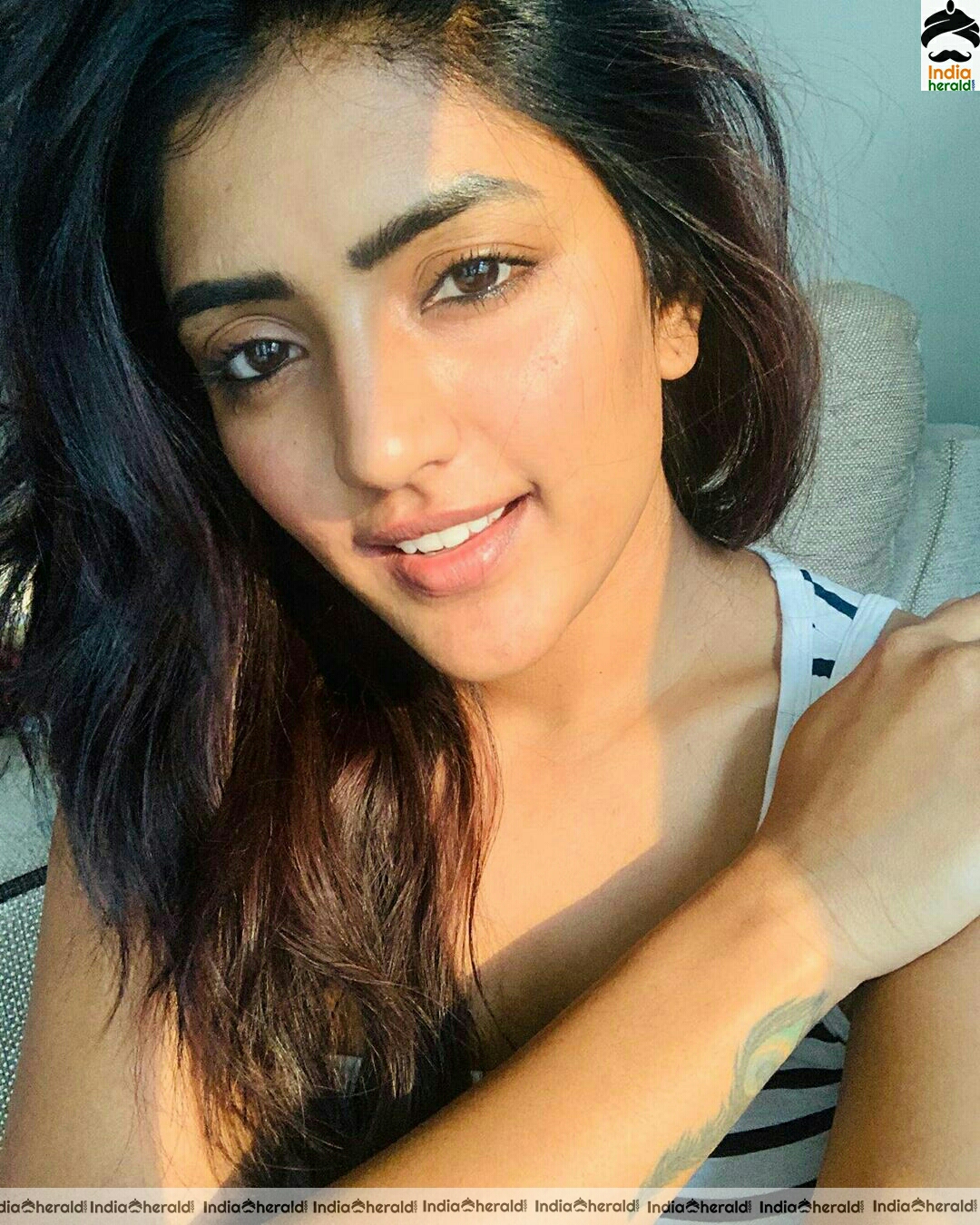 Dusky Babe Eesha Rebba Quarantine photos