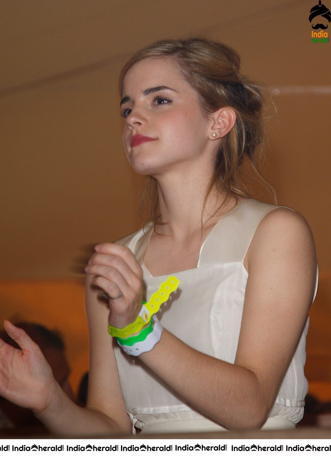 Emma Watson at Cartier International Polo in Windsor Set 3