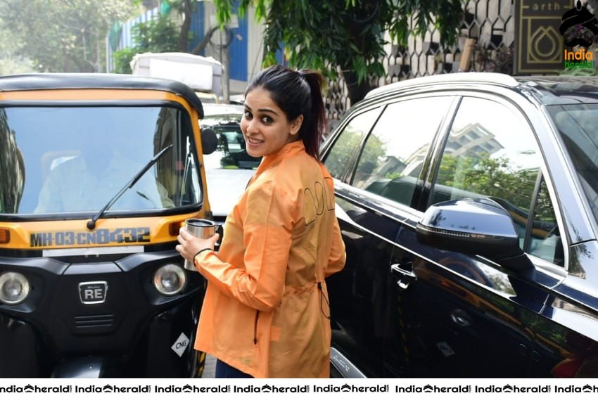 Genelia Spotted Outside the Gym in Bandra