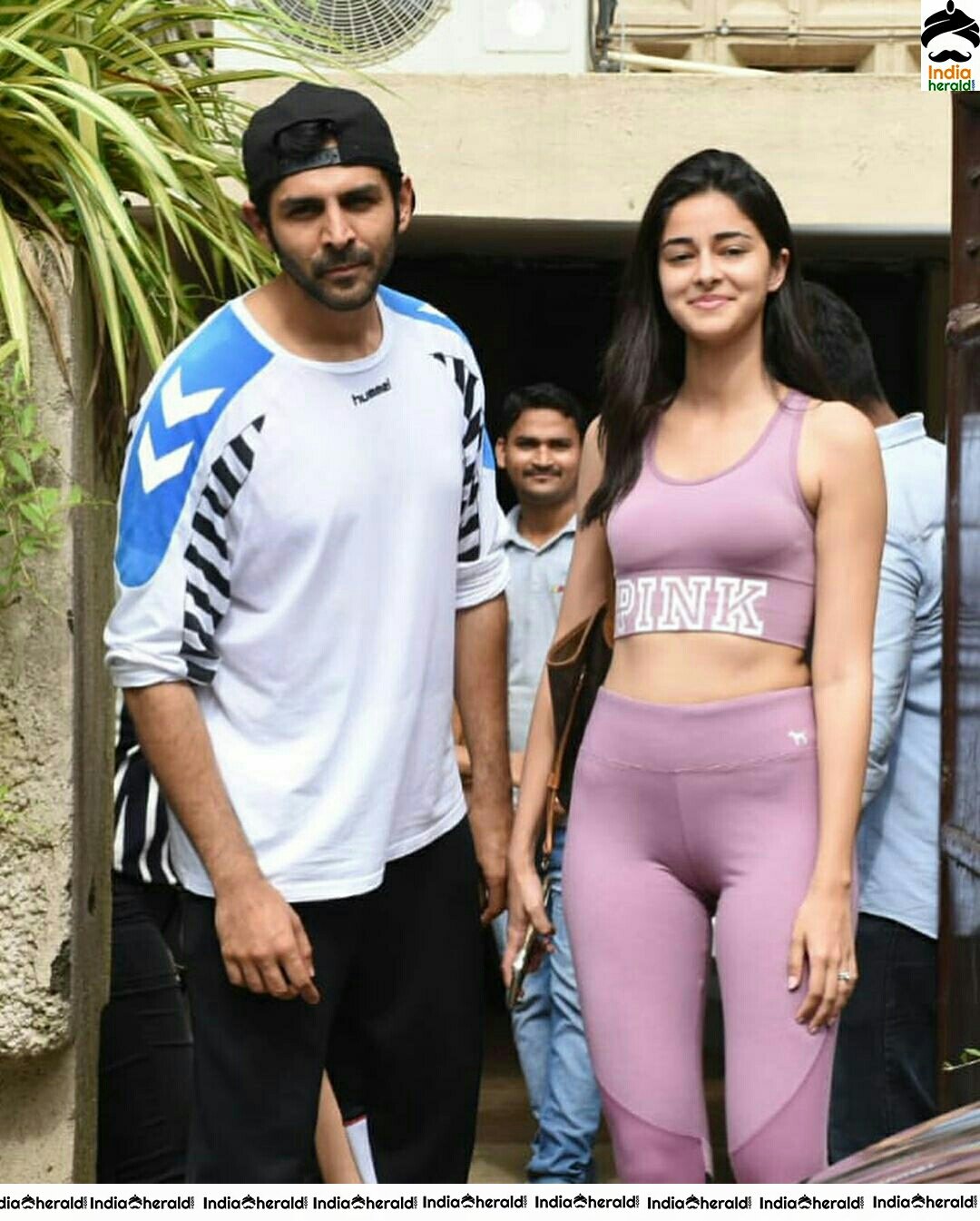 Hot Ananya Pandey In Sexy Pilates Dress At Juhu