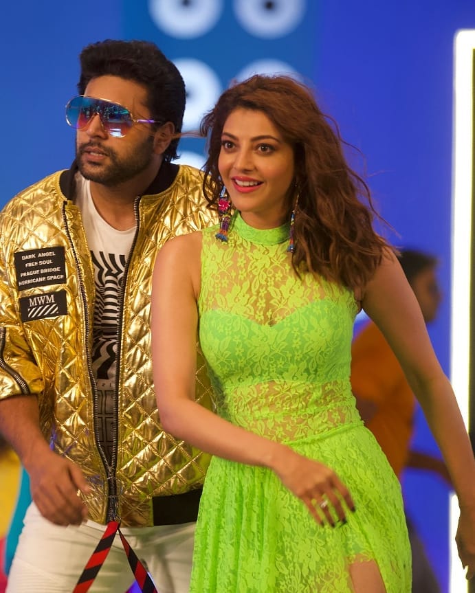 Hot Kajal Aggarwal And Ravi In Comali Movie Stills