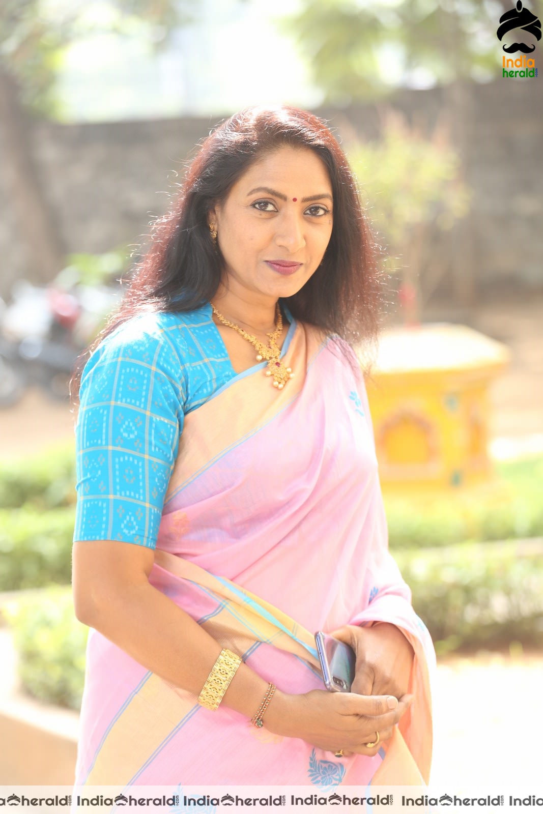 Hot Middle Aged Actress in Pink Saree at Ammadeevena Press Meet Set 2