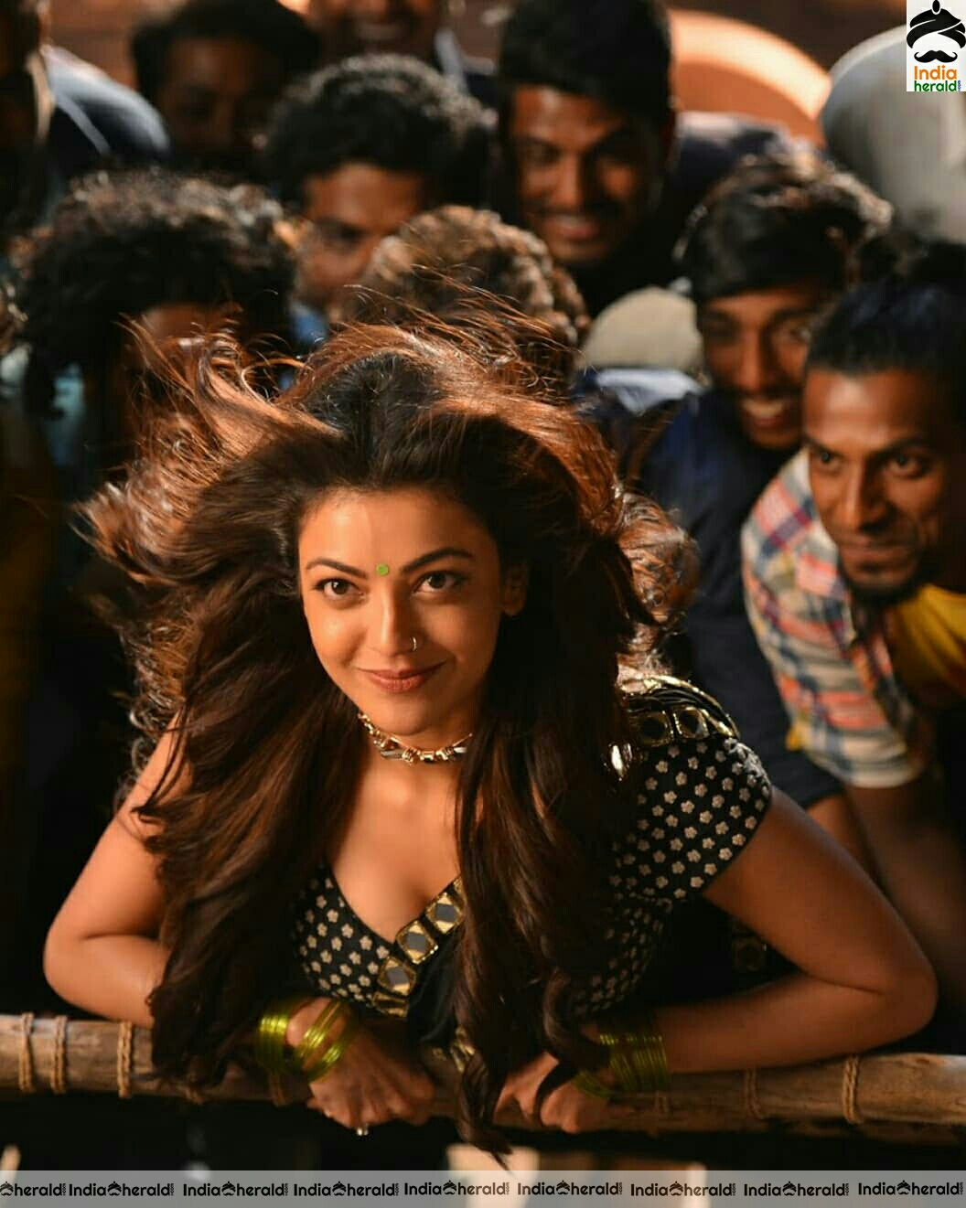 Kajal Aggarwal Hot Black Saree Stills