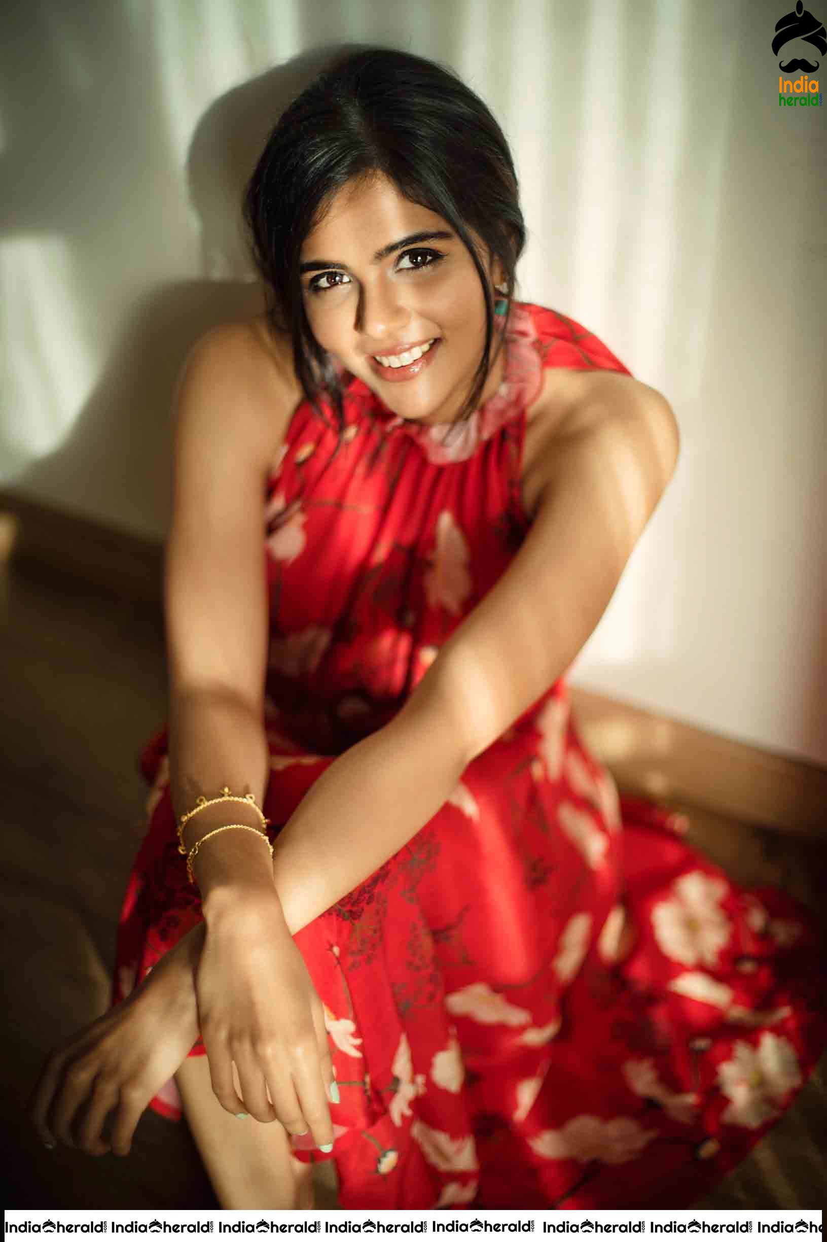 Kalyani Priyadarshan Latest Hot Tempting Photos Set 3