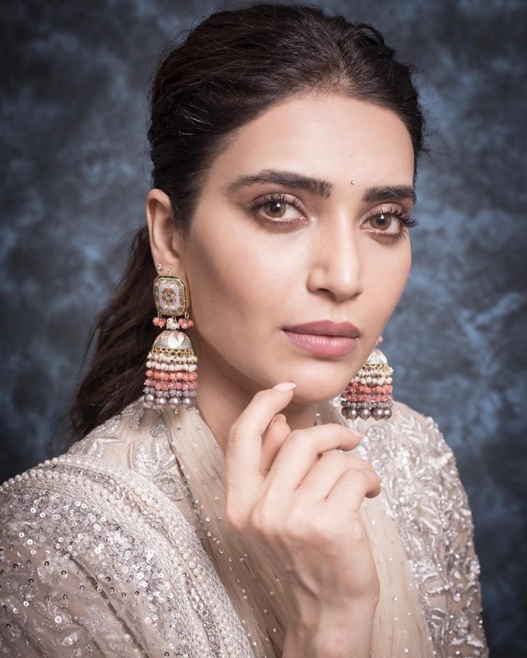 Karishma Tanna Hot In Traditional Dress