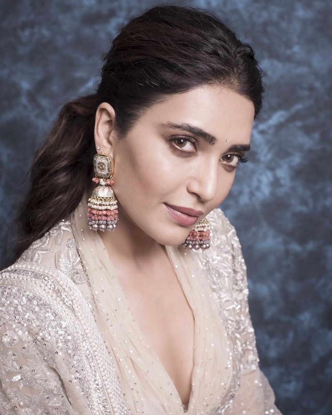 Karishma Tanna Hot In Traditional Dress