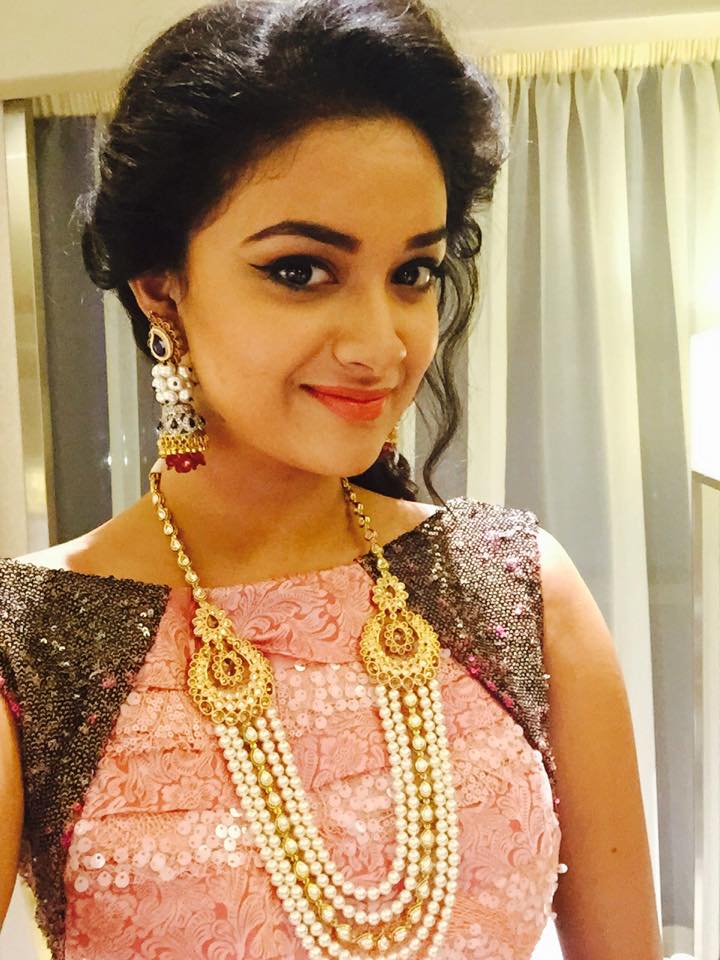 Keerthi Suresh New Pictures