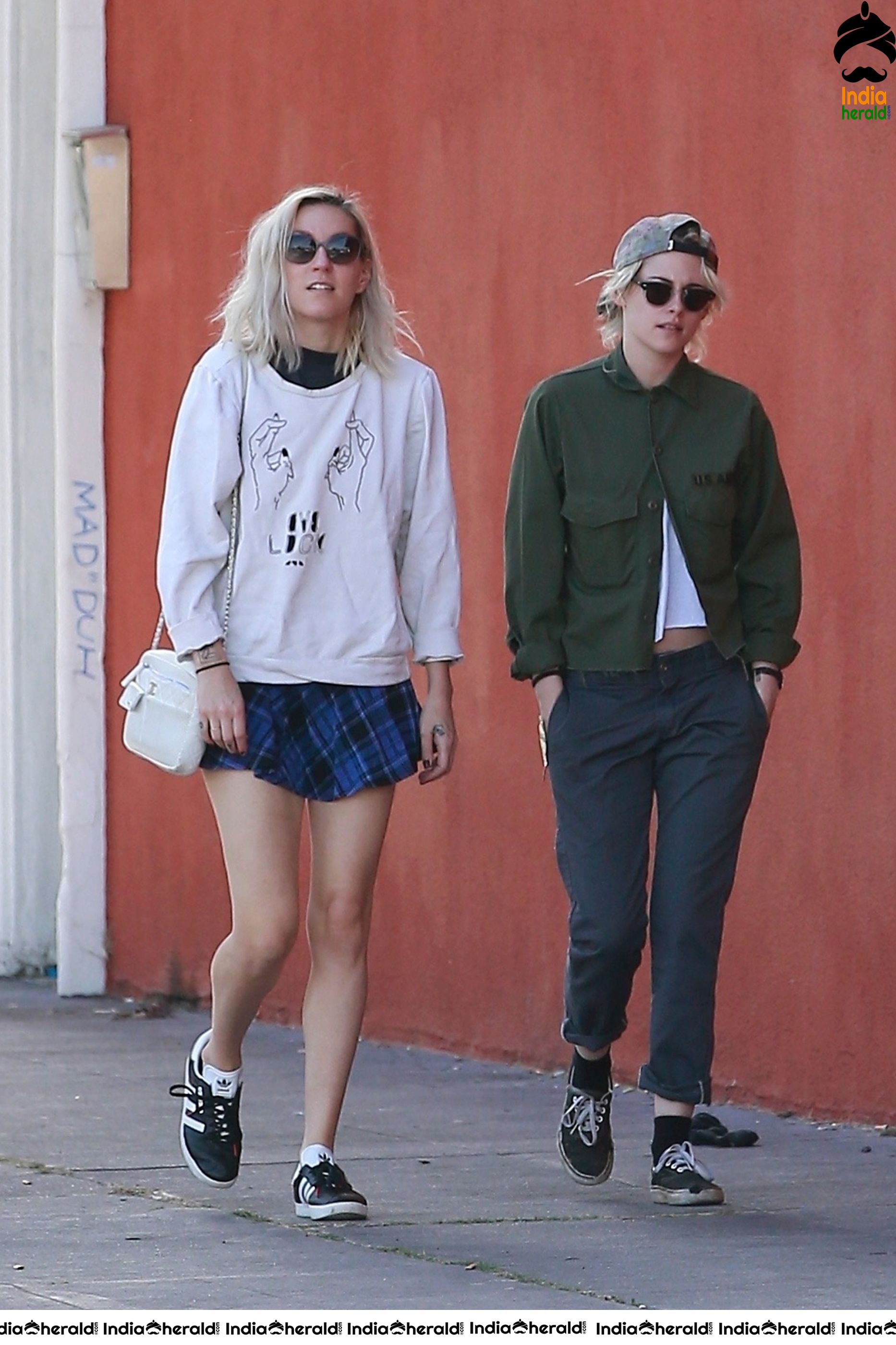 Kristen Stewart Goes out to eat with a friend in Los Feliz