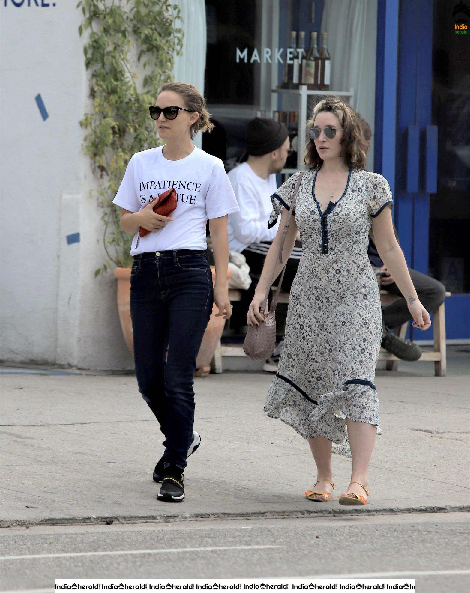 Natalie Portman Caught by Paparazzi as she was seen in Los Angeles