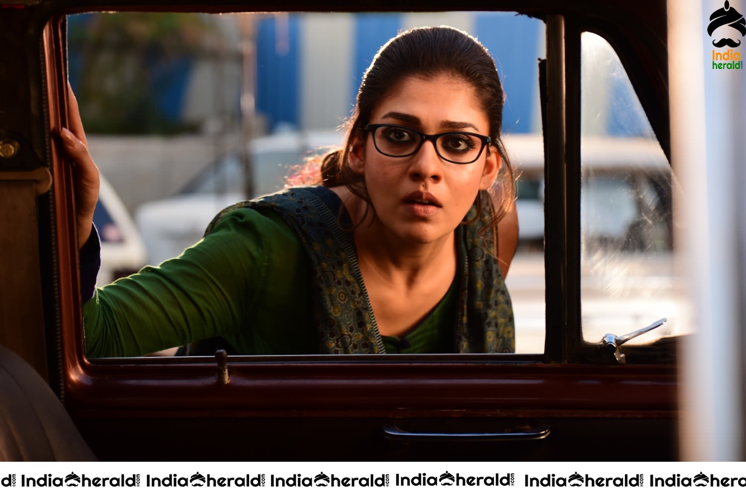 Nayanthara Unseen Hot Photos with Nerd Glasses Set 2