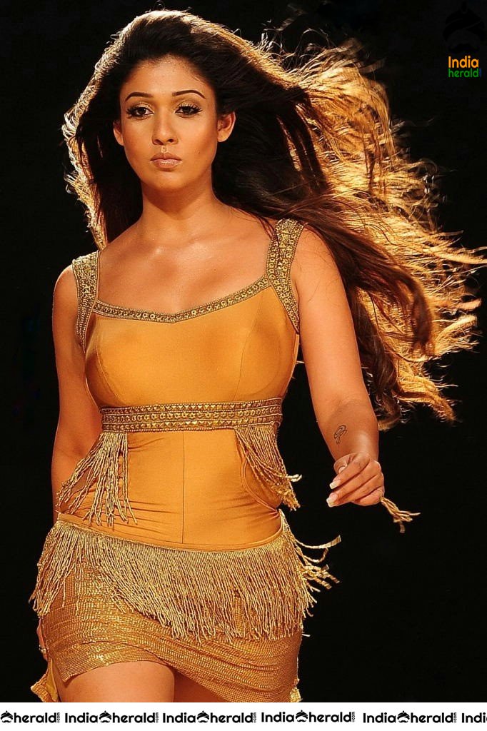 Nayanthara Unseen Hot Vintage Clicks in Sleeveless Short Dress Set 3