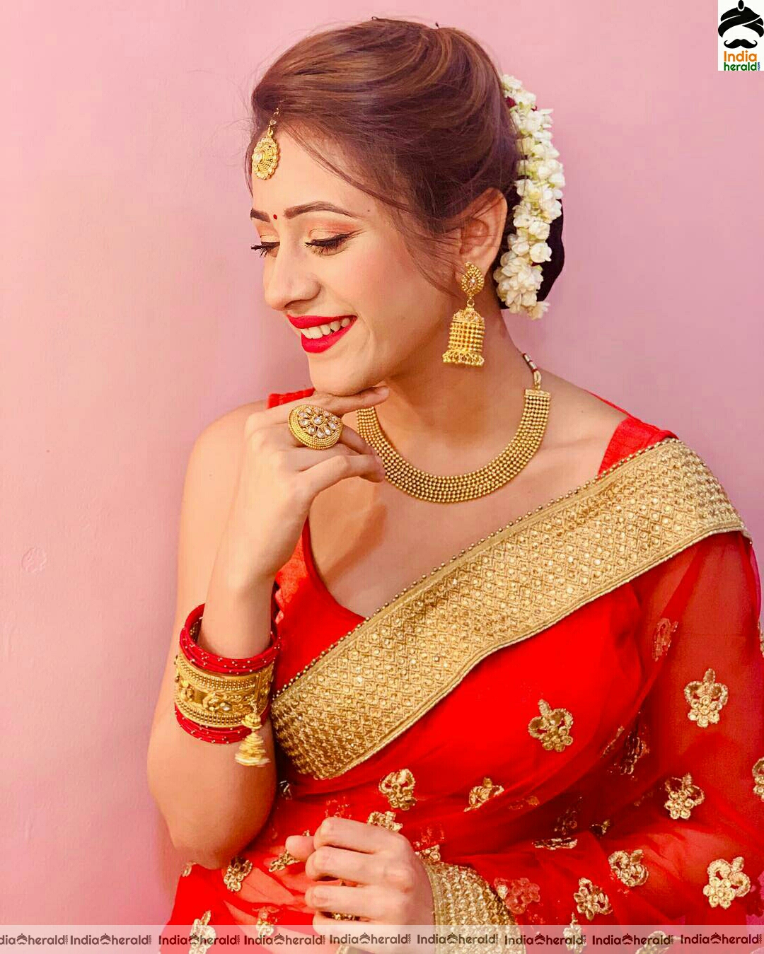 Niba Nawab Cute And Gorgeous Red Saree Stills