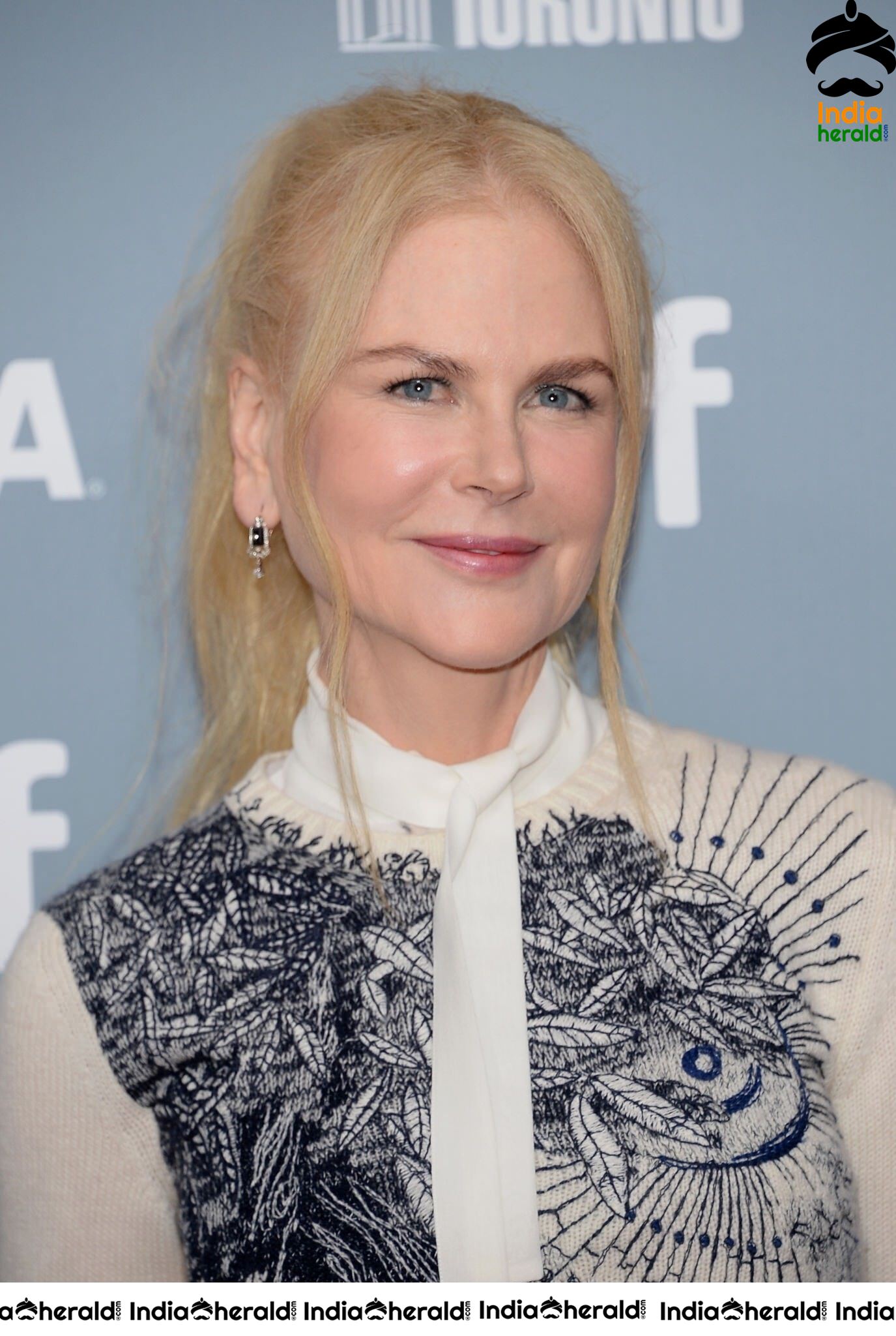 Nicole Kidman At The Goldfinch Press Conference Set 1