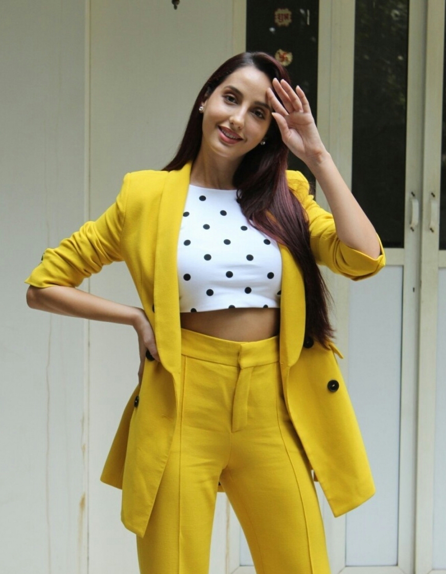 Nora Fatehi Dazzling Yellow Suit