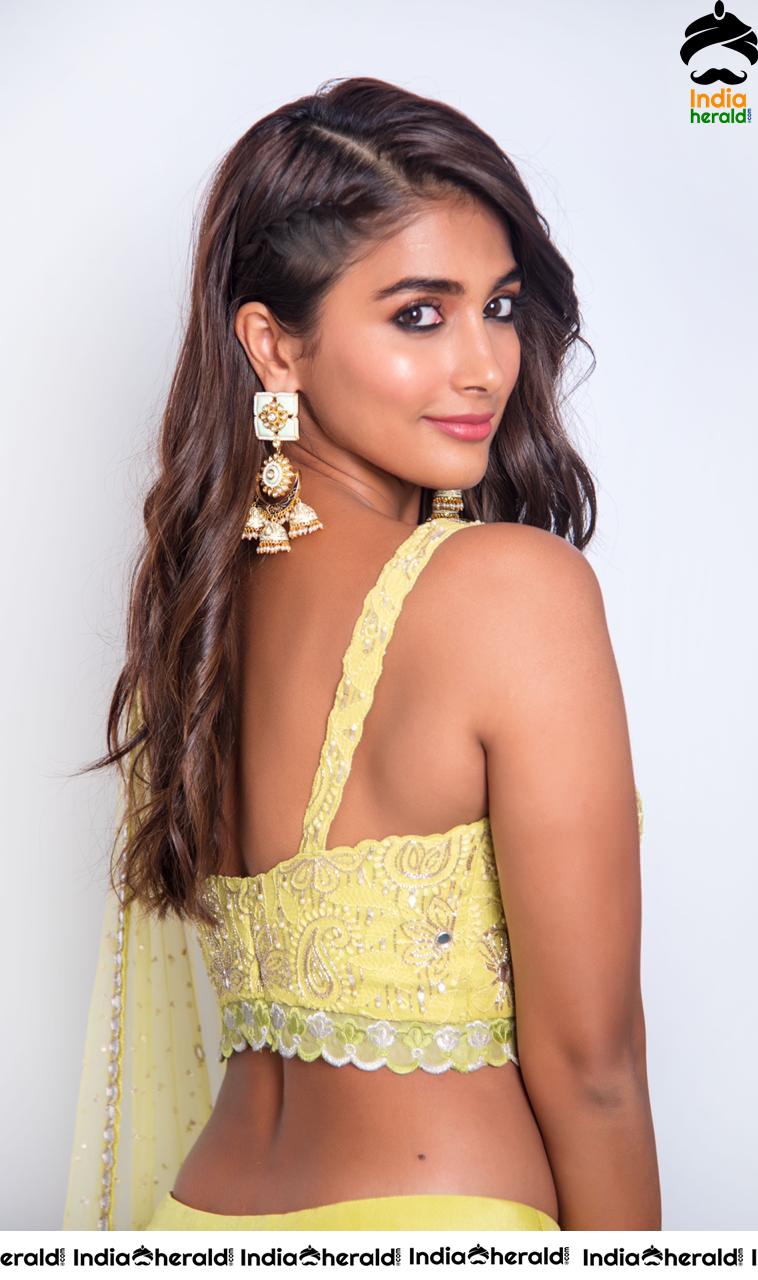 Pooja Hegde Continues to Expose her Hotness during Promotions