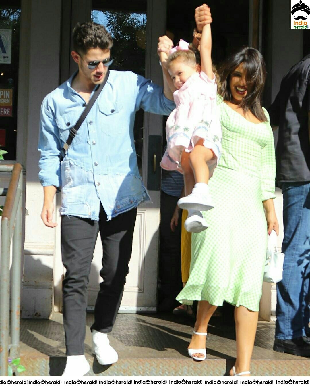 Priyanka Chopra And Nick Jonas Looking Great Together In NYC Set 2