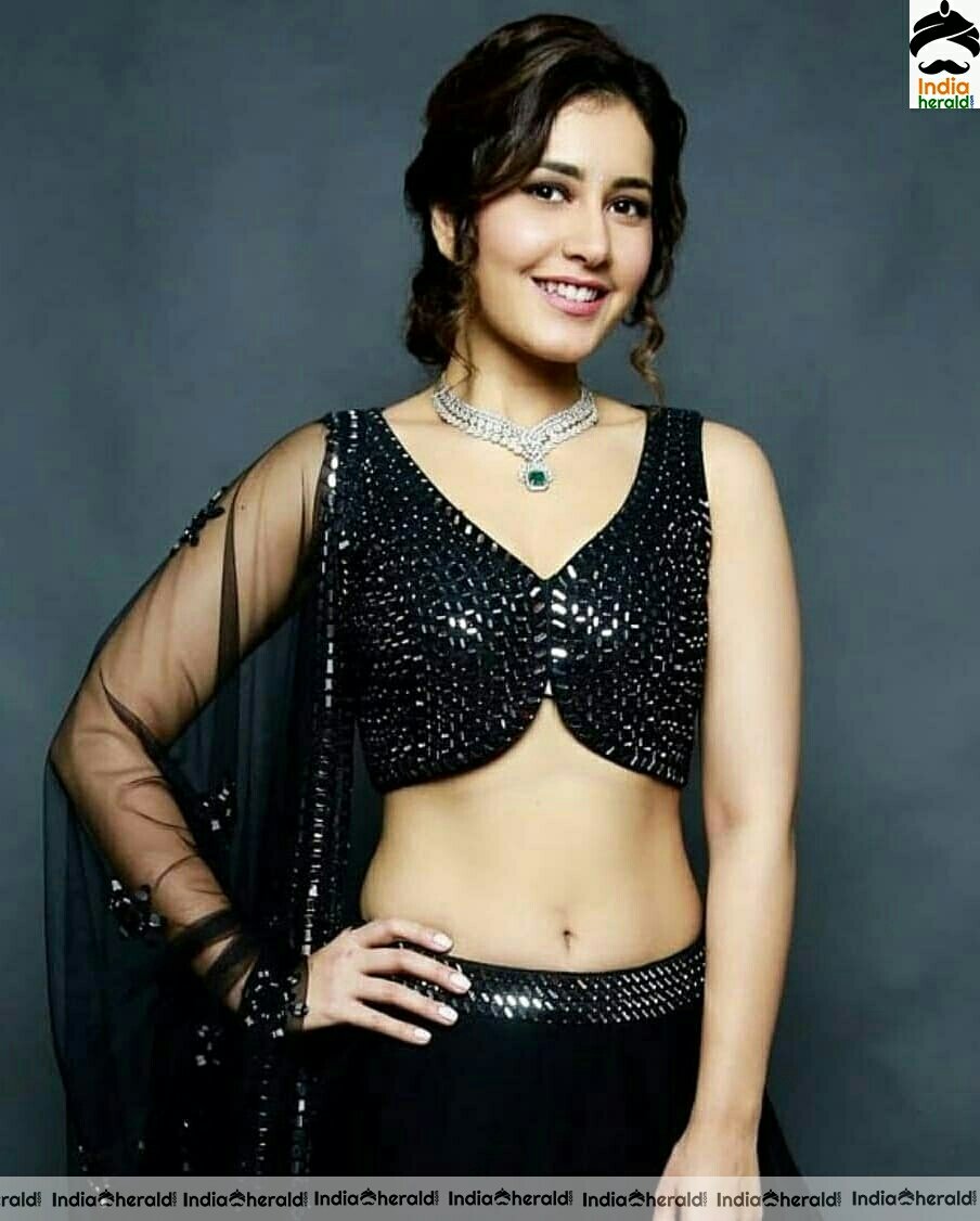 Raashi khanna too hot to handle in these photos where she exposes her milky assets