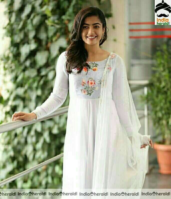 Rashmika Mandanna Latest Hot and Cute Photo Stills