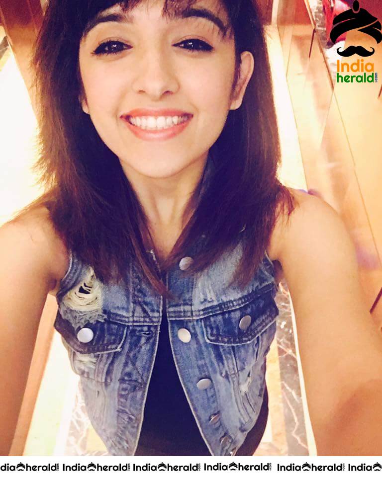 Shirley Setia is Too Hot to Handle in these Latest Photos Set 3