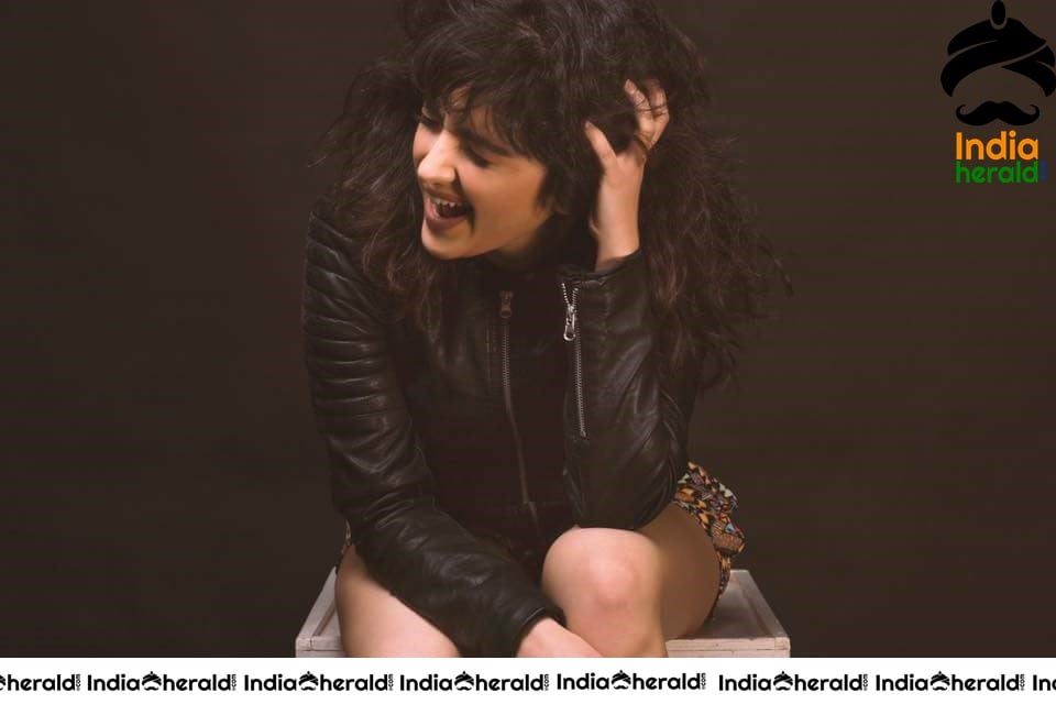 Shirley Setia is Too Hot to Handle in these Latest Photos Set 3