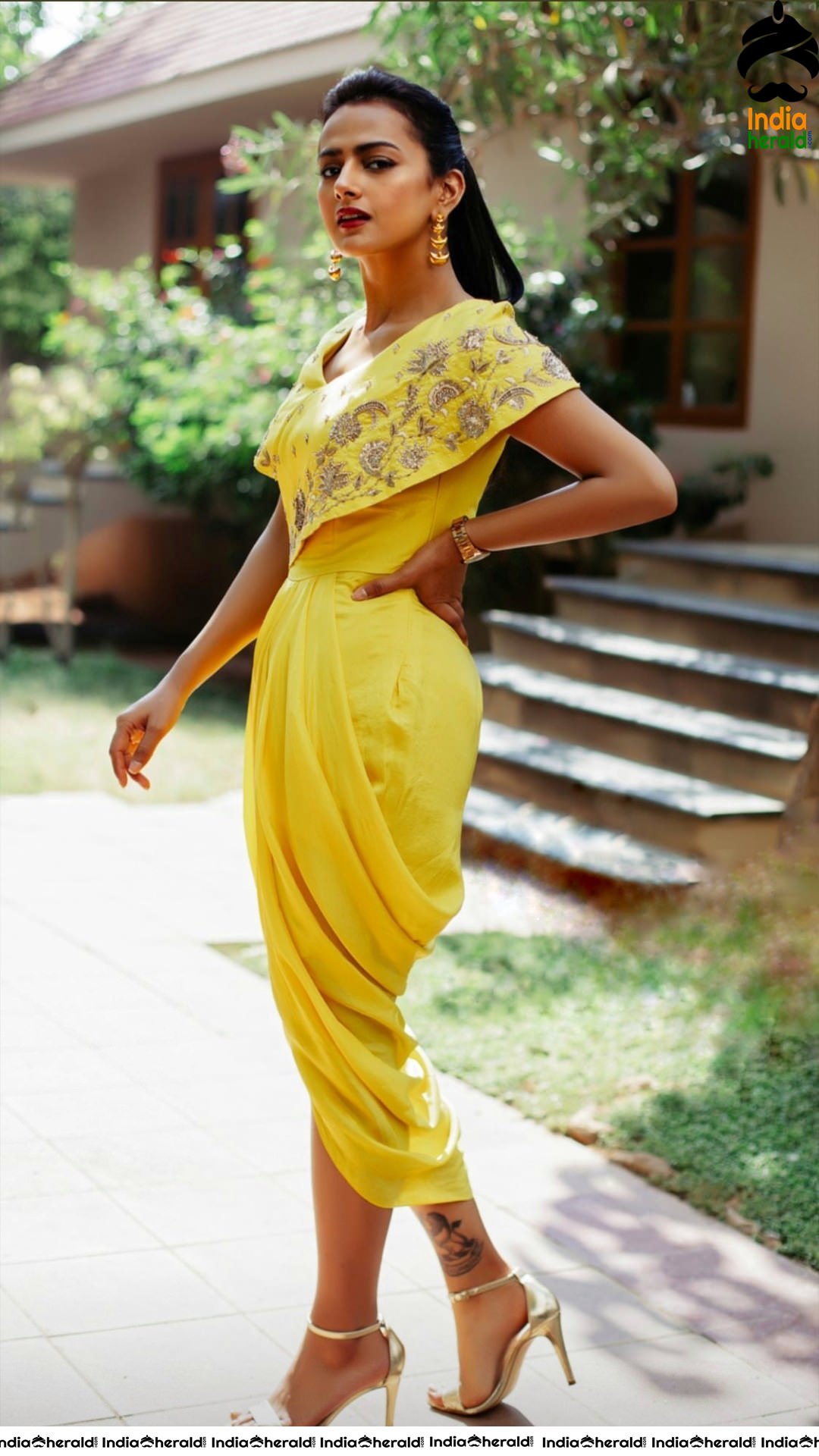 Shraddha Srinath Latest Sizzling Photos in Yellow