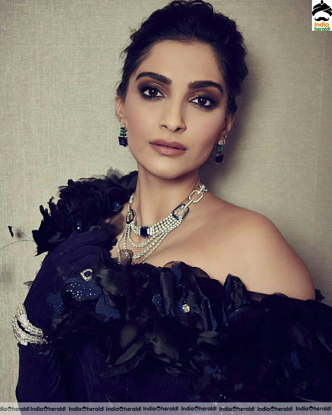 Sonam Kapoor Hot latest Stills In Dark Blue Attire